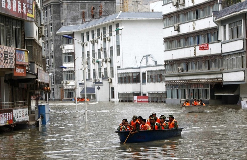 China_Drugchu_County_Flooded_