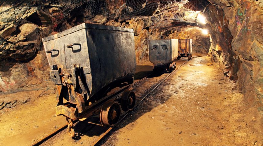 Risks in Mining and How to Minimise Them
