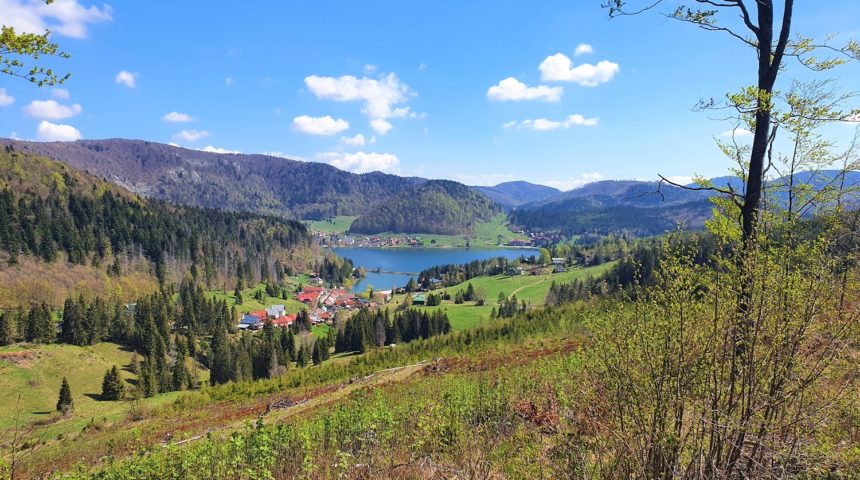 Hiking for Beginners or From the Office to the Hills
