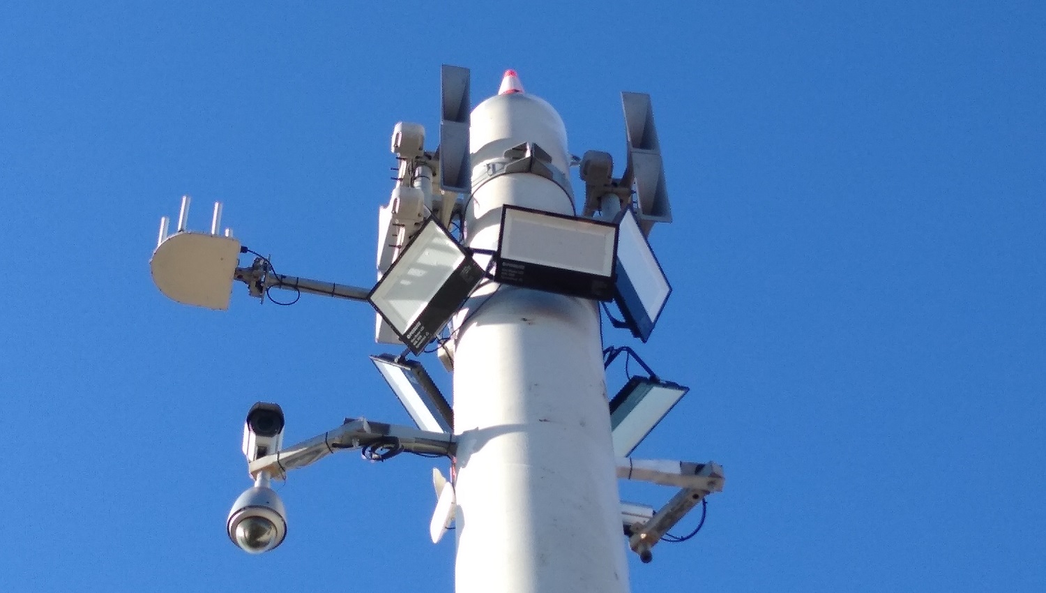 Система оповещения и громкой связи в порту Нэпир, Хокс-Бей, Новая Зеландия