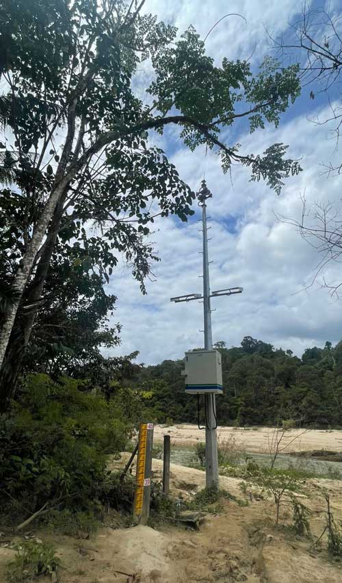 Close-up view of the Gibon electronic siren installed in Malaysia to support early flood warning and disaster preparedness in vulnerable communities.
