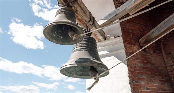Church bells symbolizing early warning systems during the Battle of Belgrade